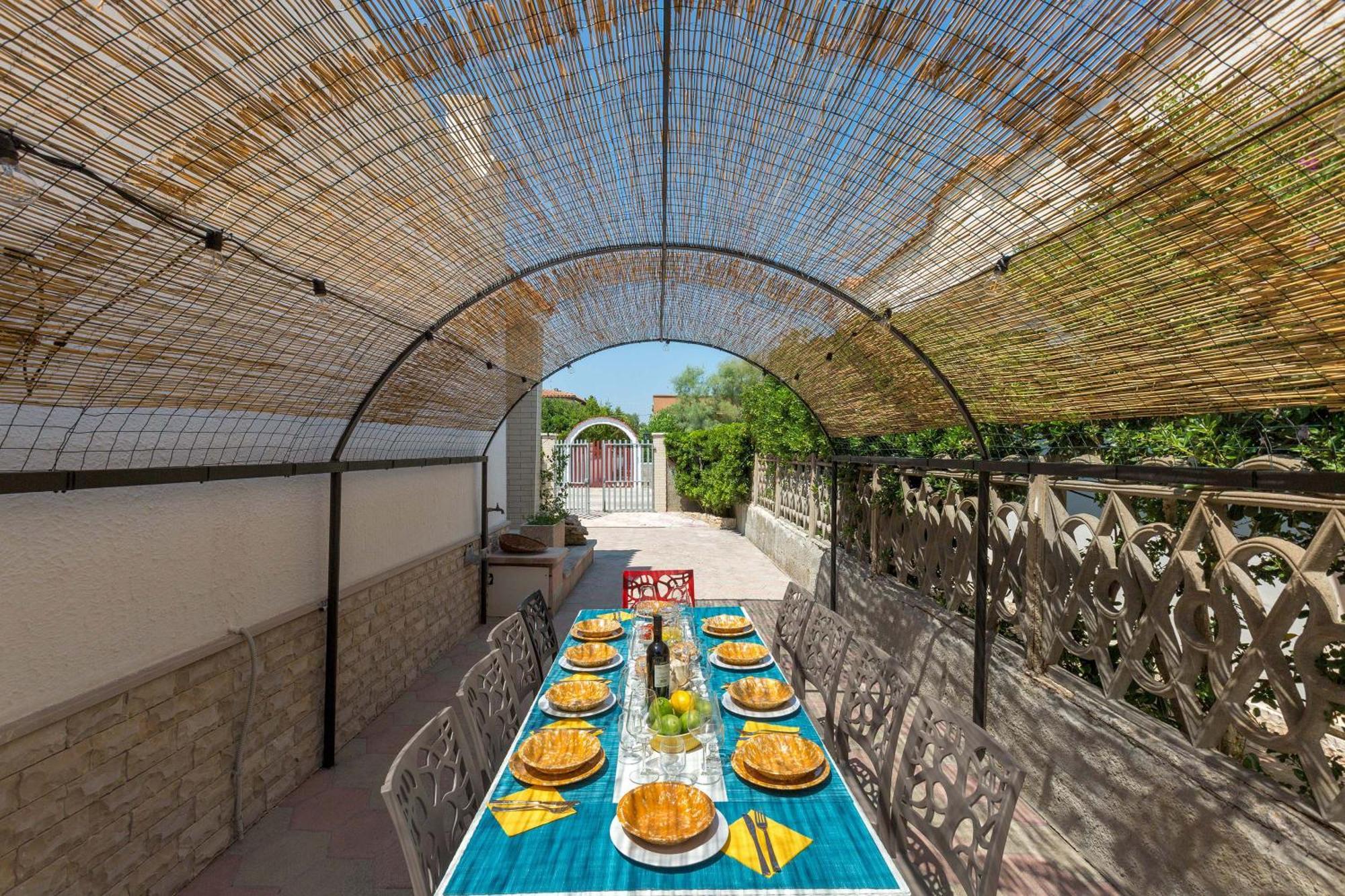 Villa Tina Maria By Barbarhouse Сан Пиетро ин Беваня Екстериор снимка